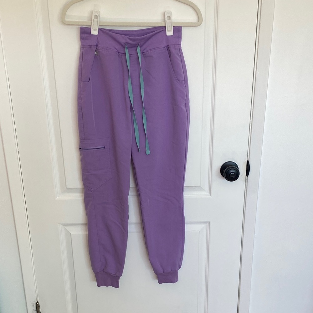 Figs Lavender Scrub Joggers with Mint Drawstring